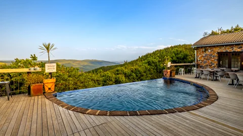 Swimming Pools | Misty Mountain