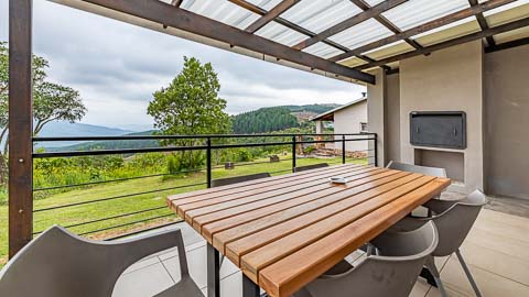 Double-Volume Family Units | 6 Sleeper | Misty Mountain